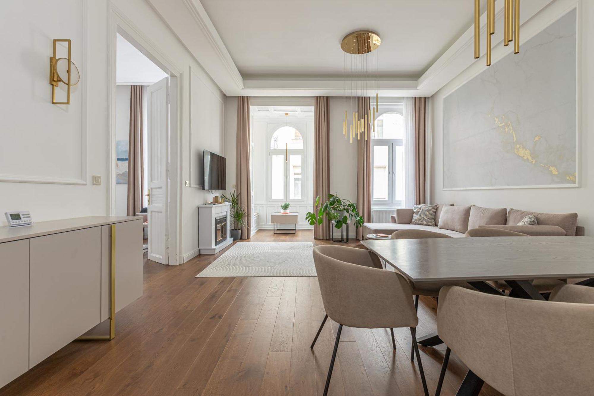 Luxurious N' Elegant Opera In The Heart Of Apartmán Budapešť